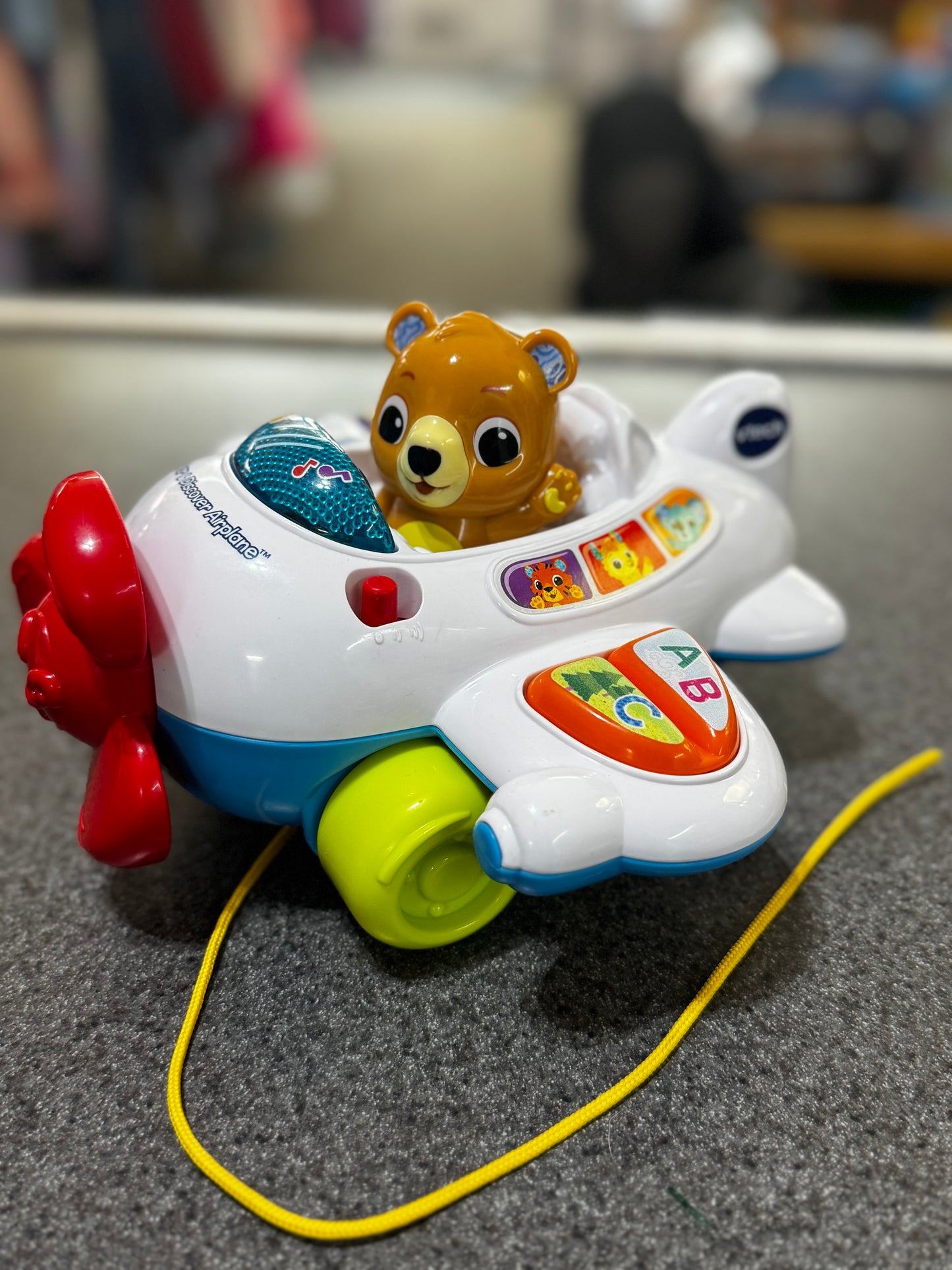 VTech Soar and Discover Airplane