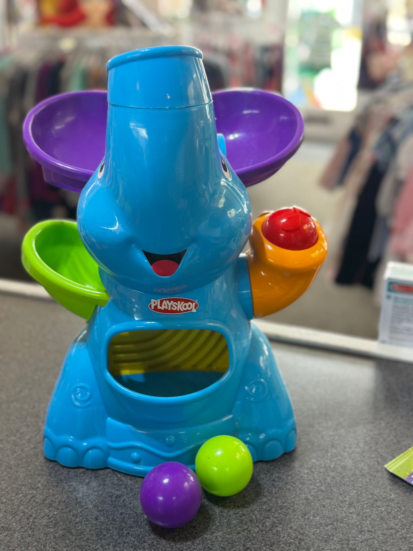 Playskool Elefun Busy Ball Popper