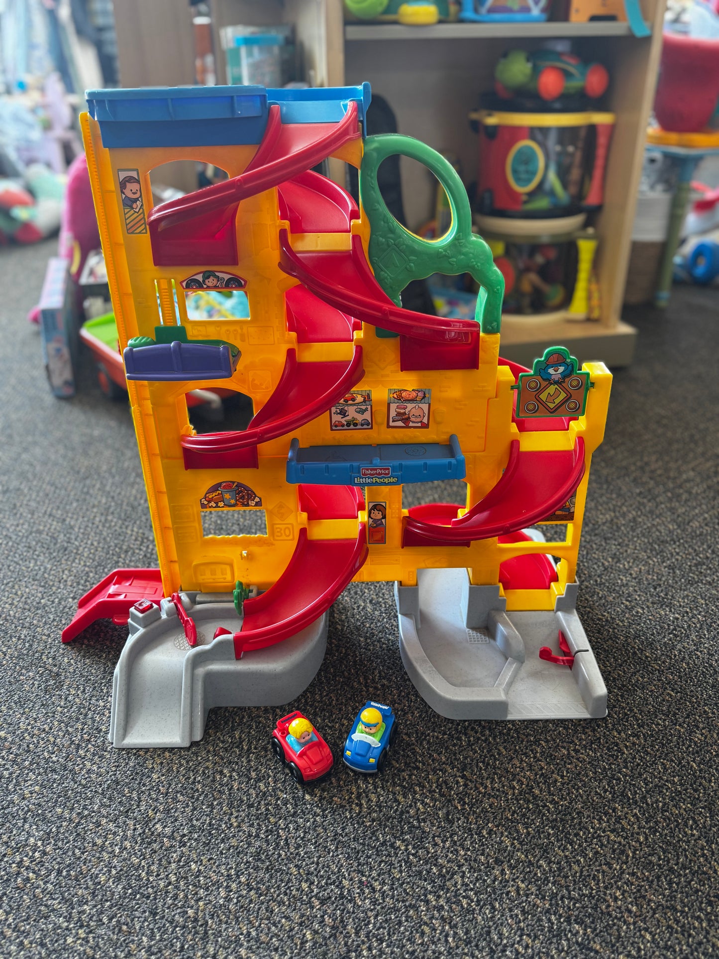 Pick up only ~ Fisher-Price Little People Wheelies Stand 'n Play Rampway