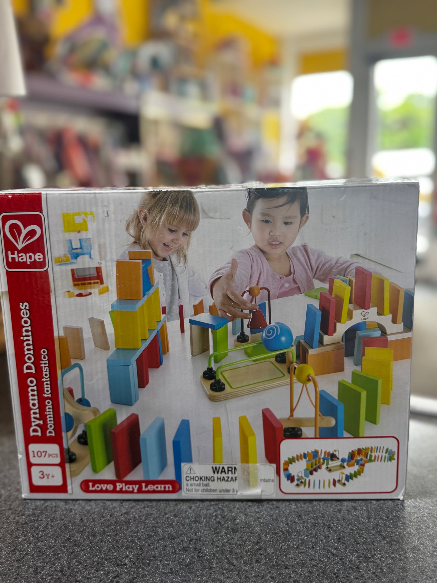 Hape Dynamo Dominoes set
