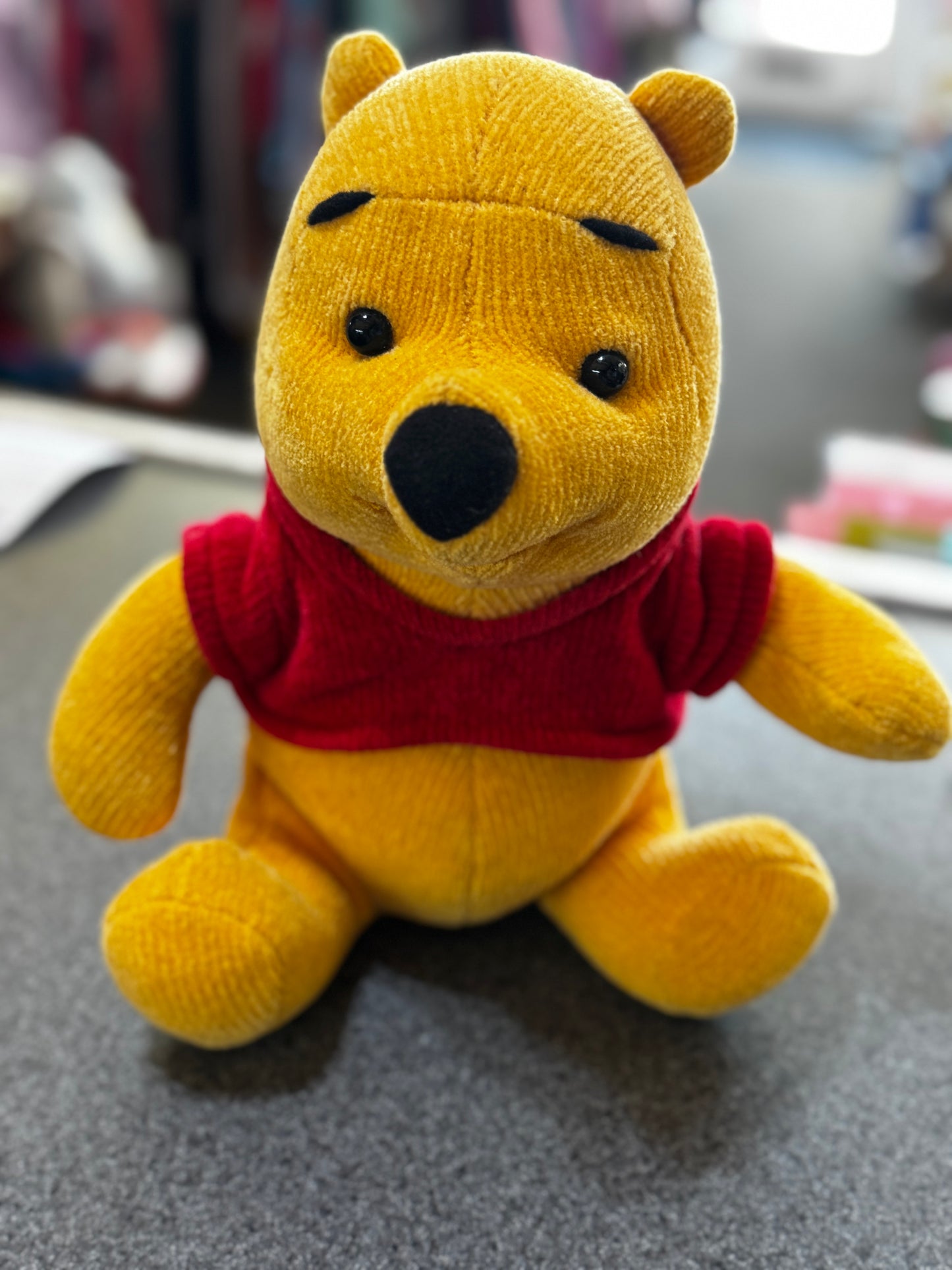 Vintage 1999 Talking Disney Winnie the Pooh “Love to Hug" Plush Toy