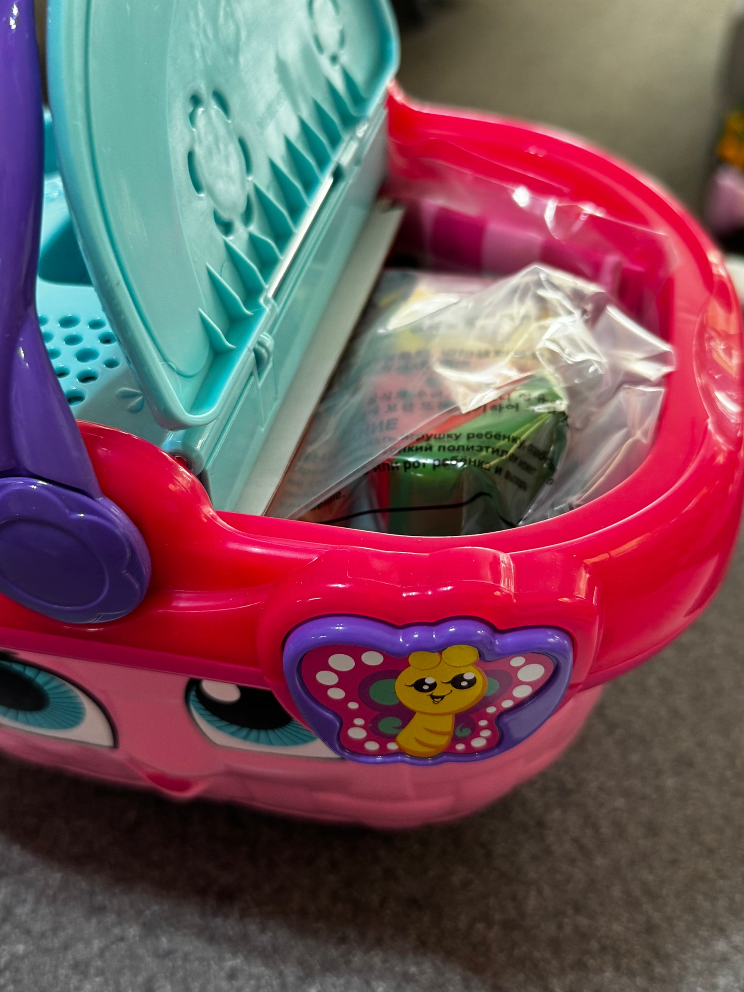 New LeapFrog Shapes & Sharing Picnic Basket.