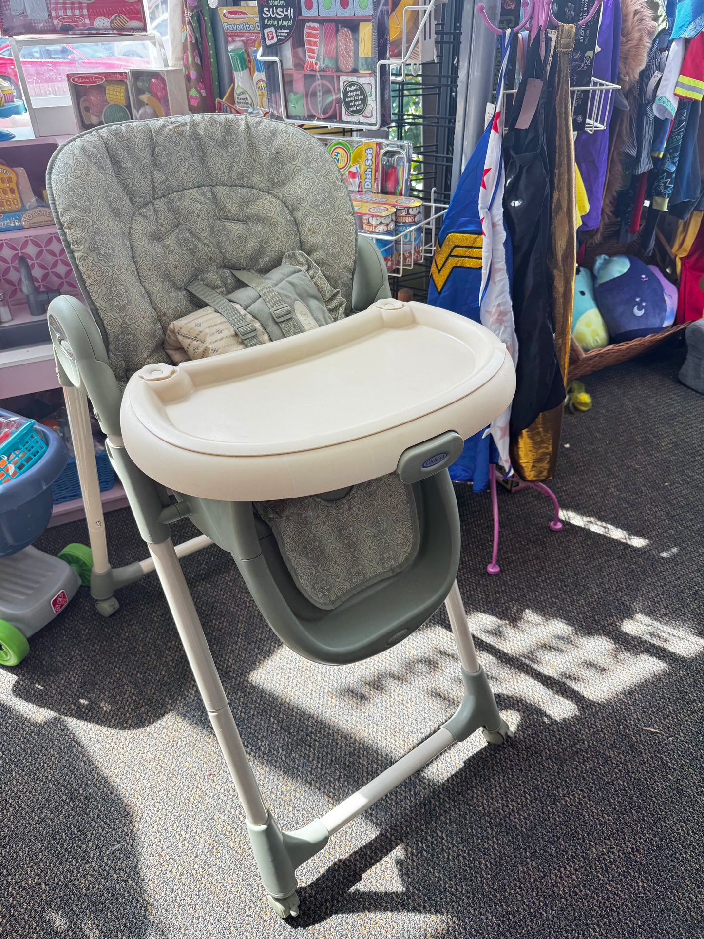 Pick up only~ Graco High Chair