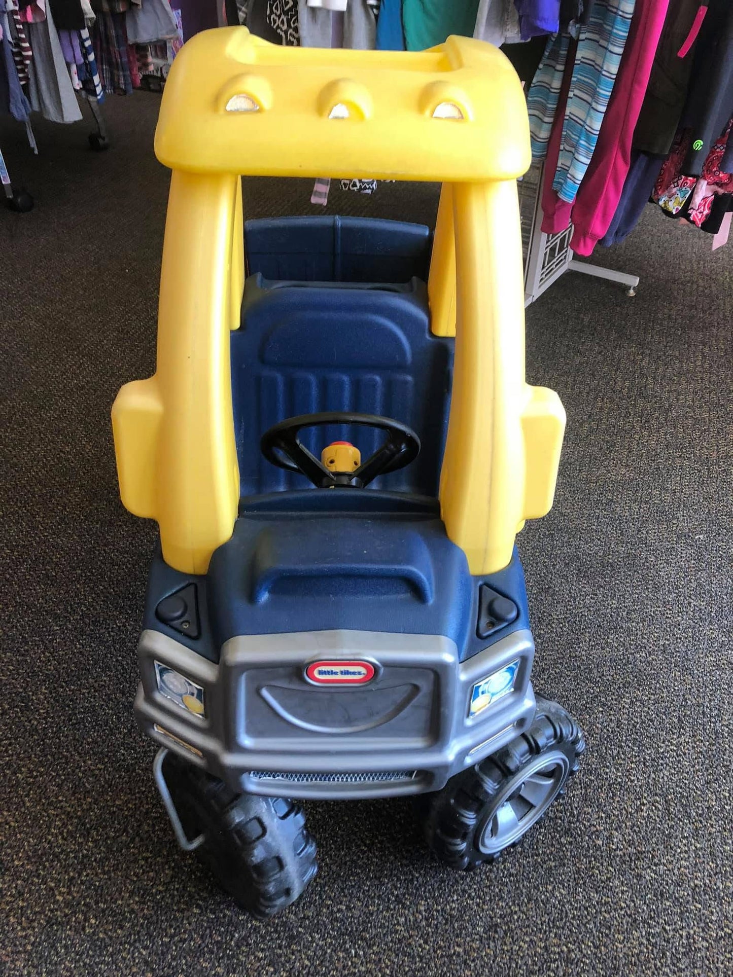 Pick up only~ Little Tikes Truck