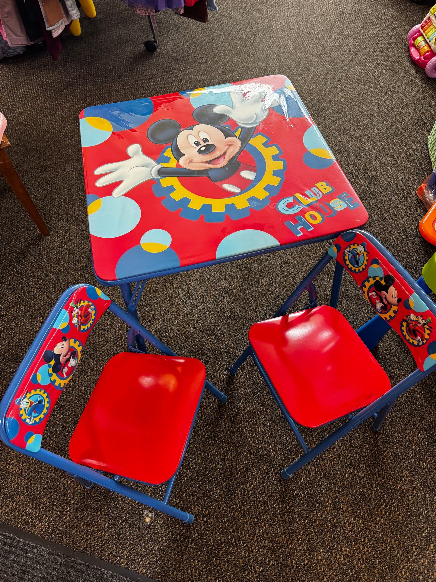 Pick up only~ Disney Table & Chair set