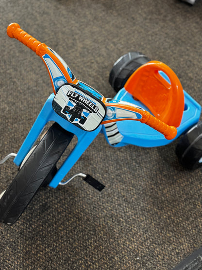 Pick up only~ Fly Wheels Original 15" Ride-On