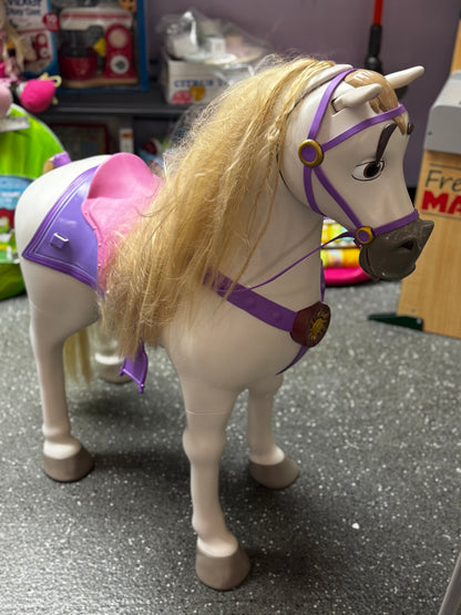 Pick up only~ Disney Princess 32 inch Interactive Many Moods Maximus Horse