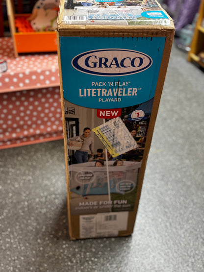 Pick up only ~ Graco Pack 'n Play LiteTraveler Playard.