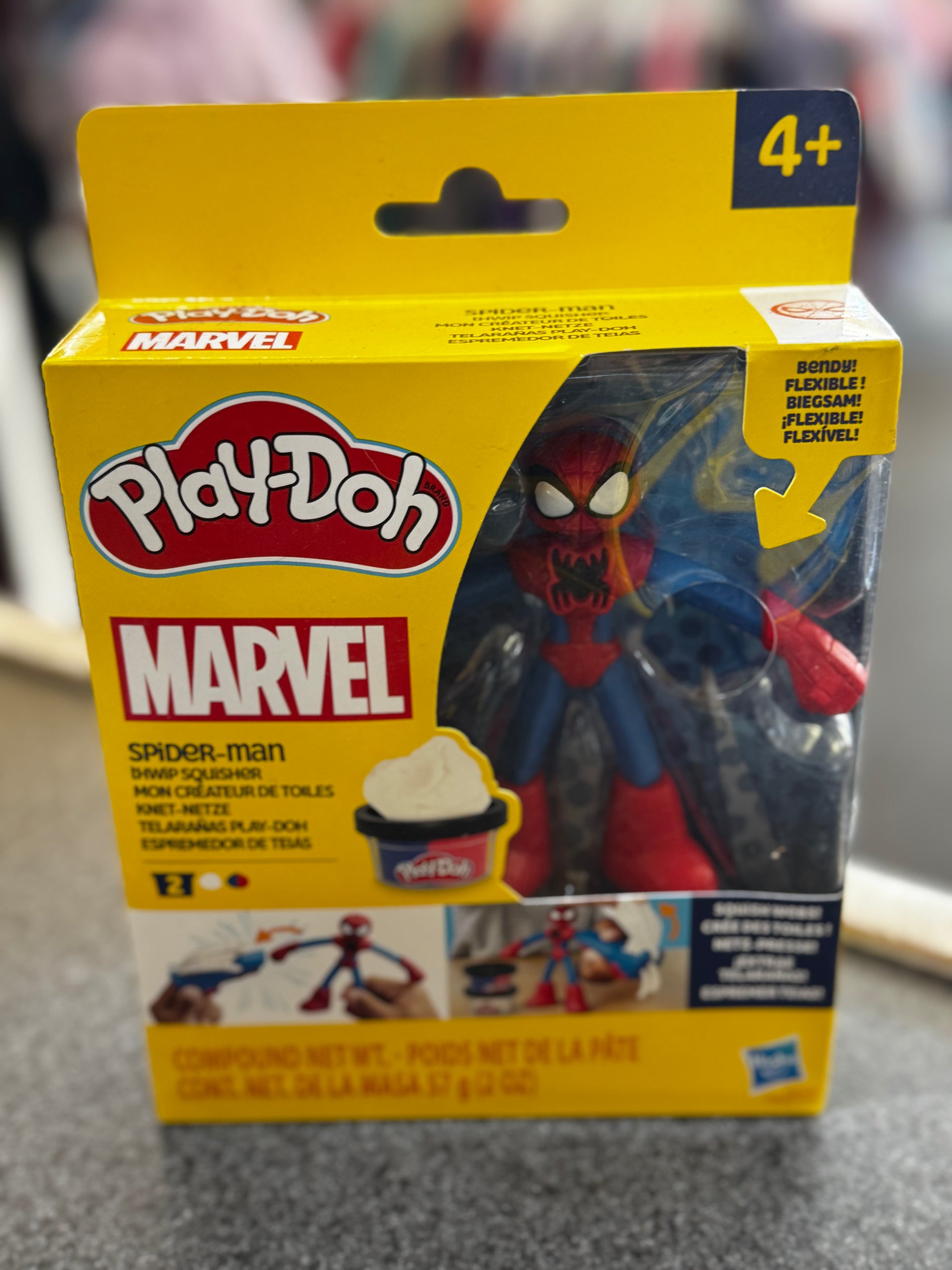 New in Box~ Play-Doh Marvel Spider-Man Thwip Squisher Action Figure Playset