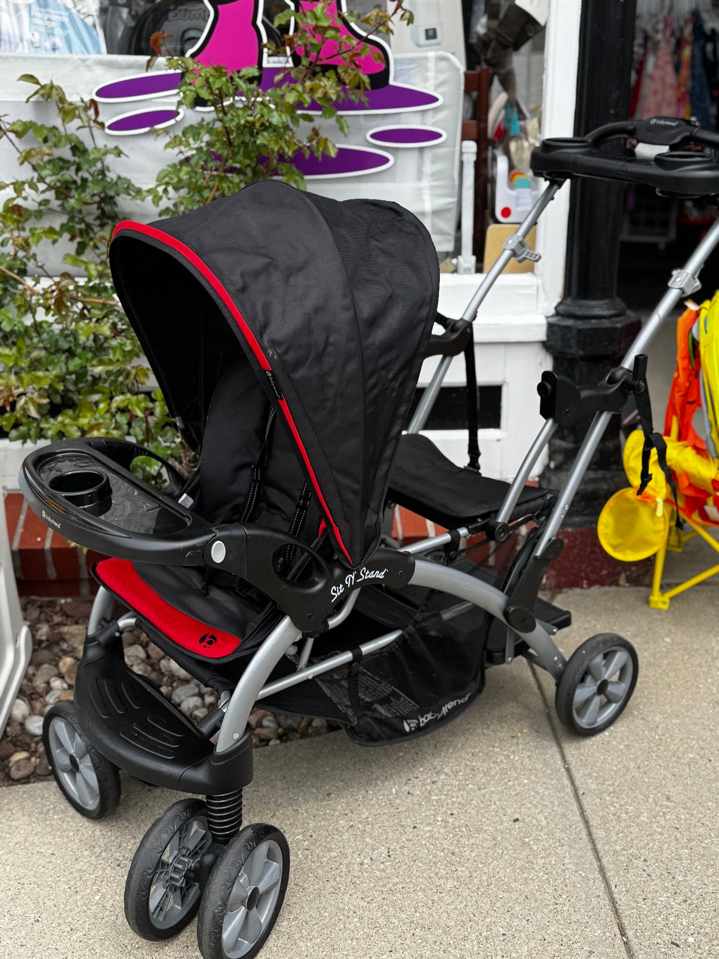 Pick up only~ Baby Trend Sit N' Stand tandem stroller