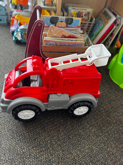 Pick up only~ American Plastic Toys Gigantic Fire Truck Toy