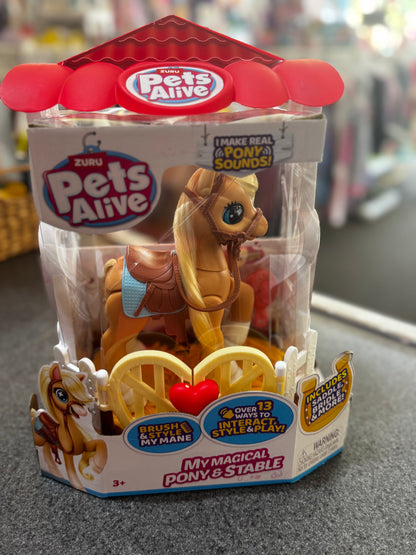 New~ zurz Pets alive my magical pony & Stable