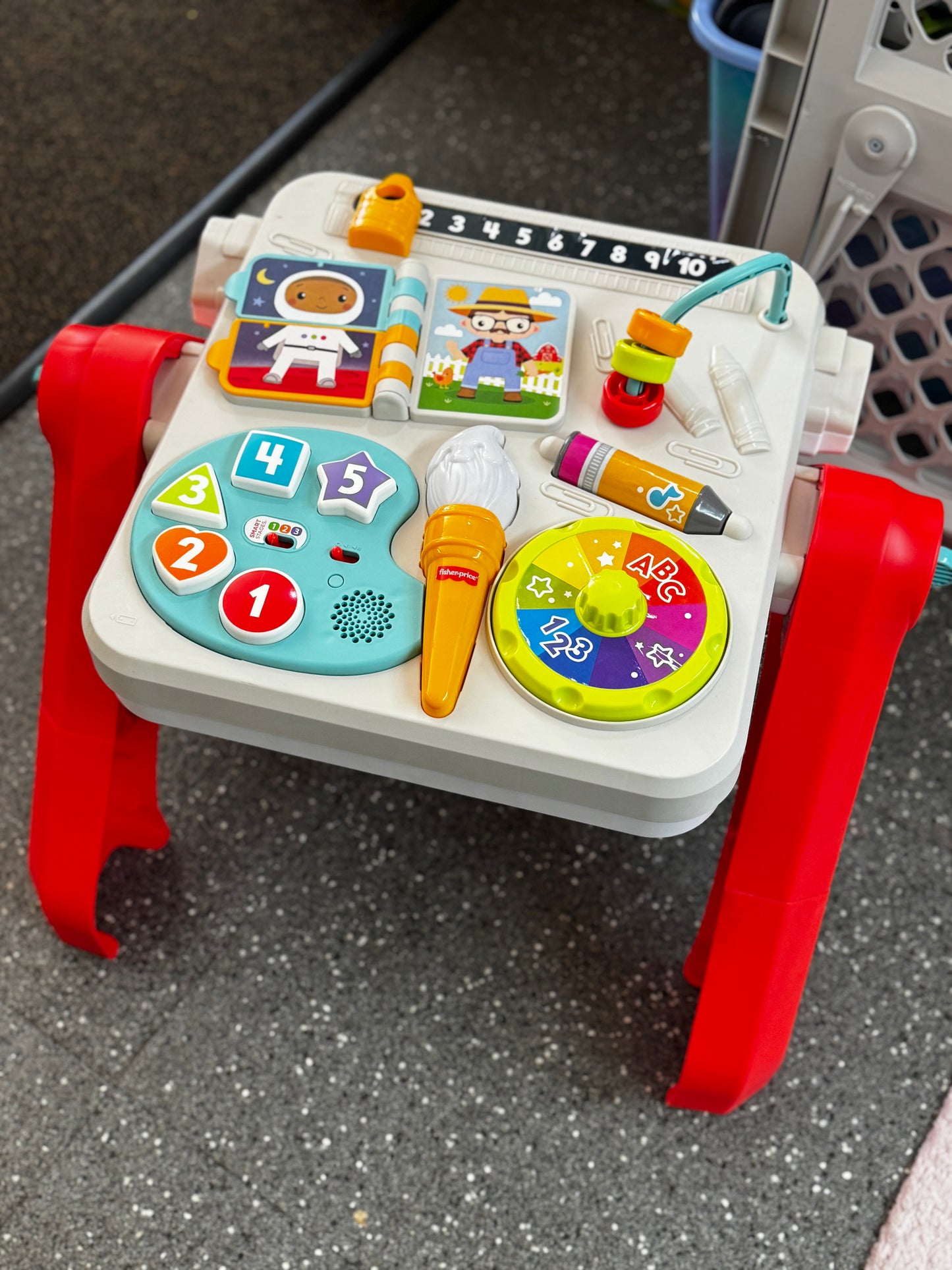 Pick up only~ item is the Fisher-Price Laugh & Learn 4-in-1 Activity Table & Easel
