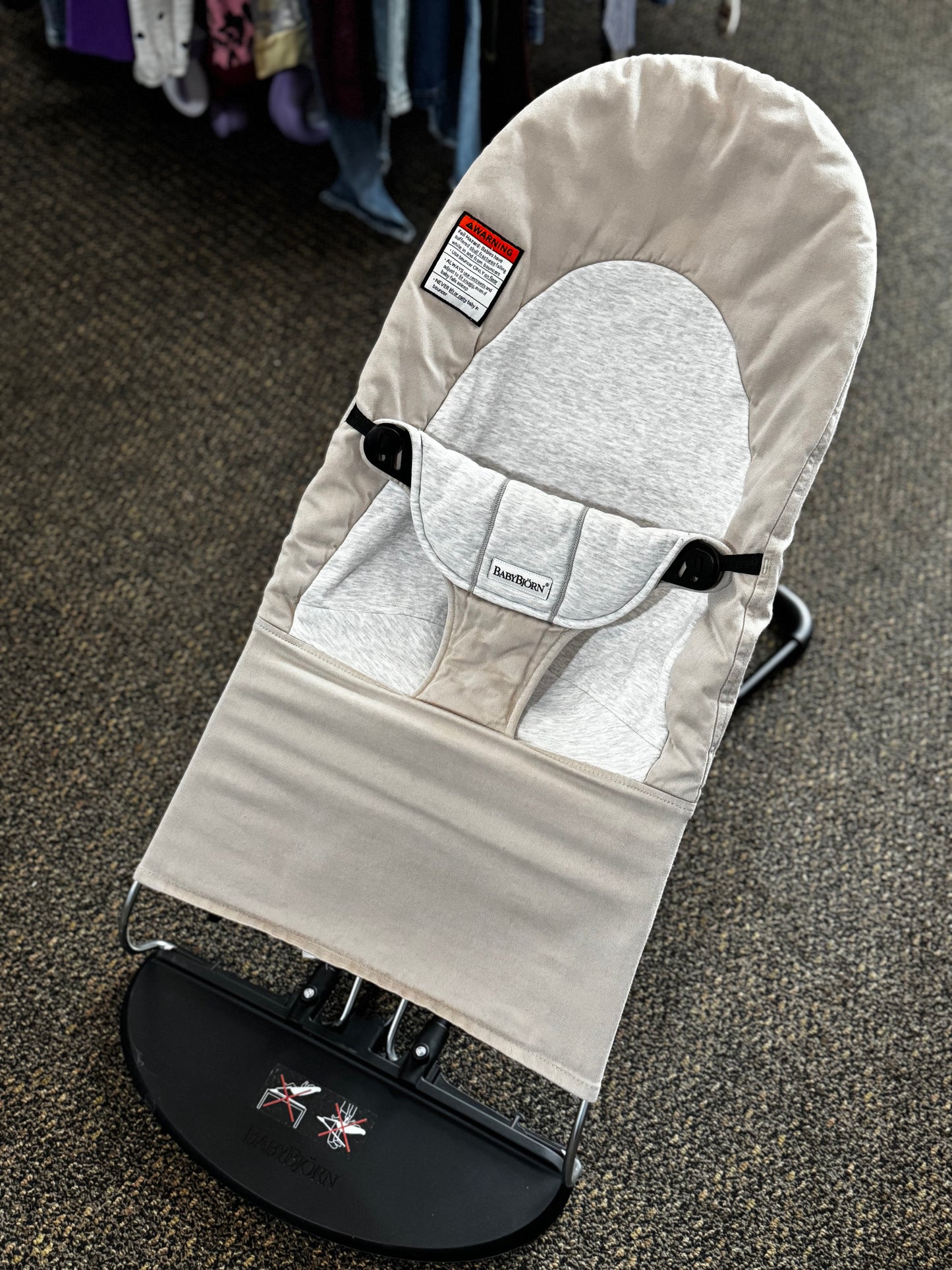 Baby Bjorn Bouncer (Pick up only)