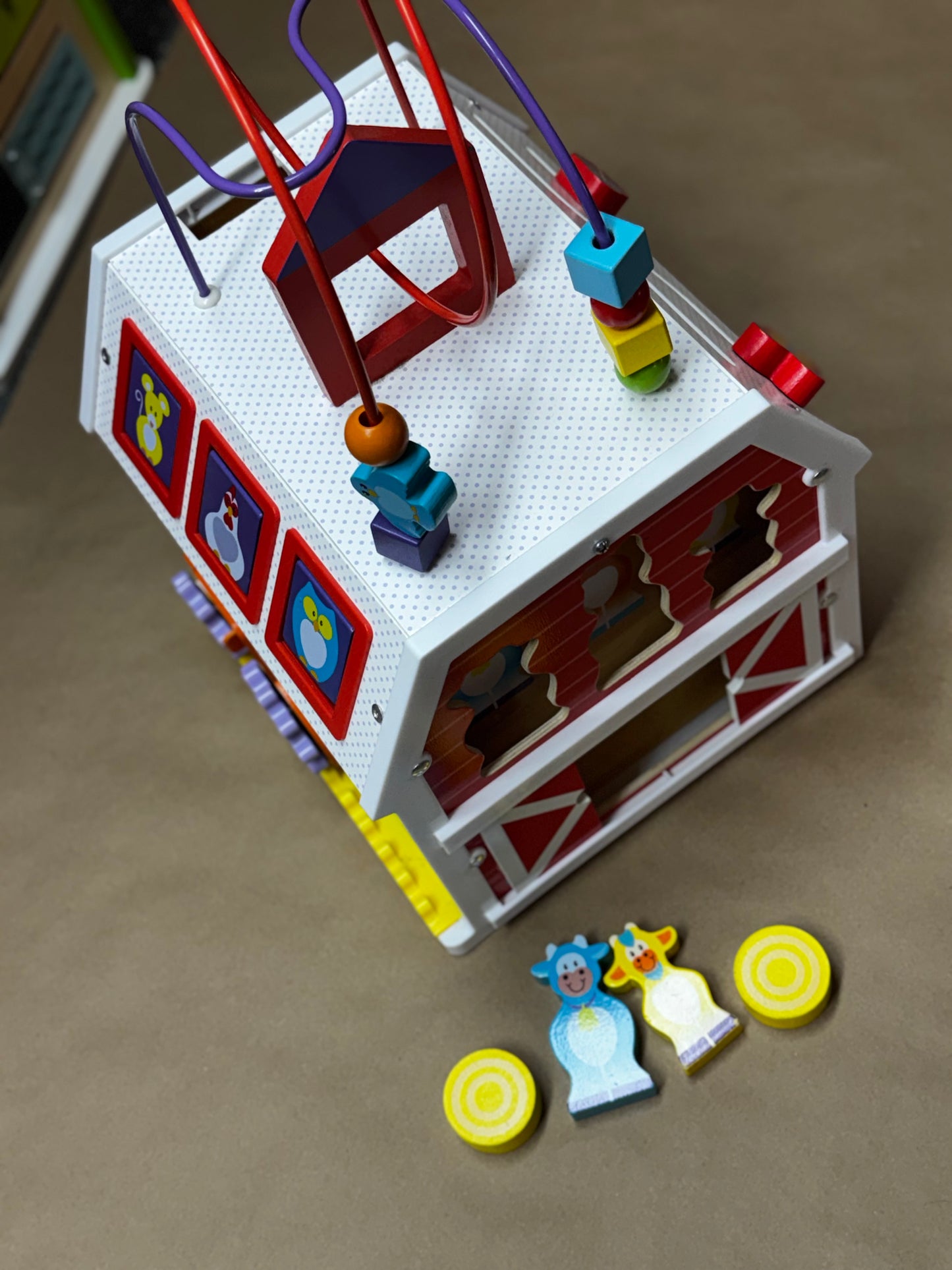 Melissa & Doug Wood Farm Bead maze (Pick up only)