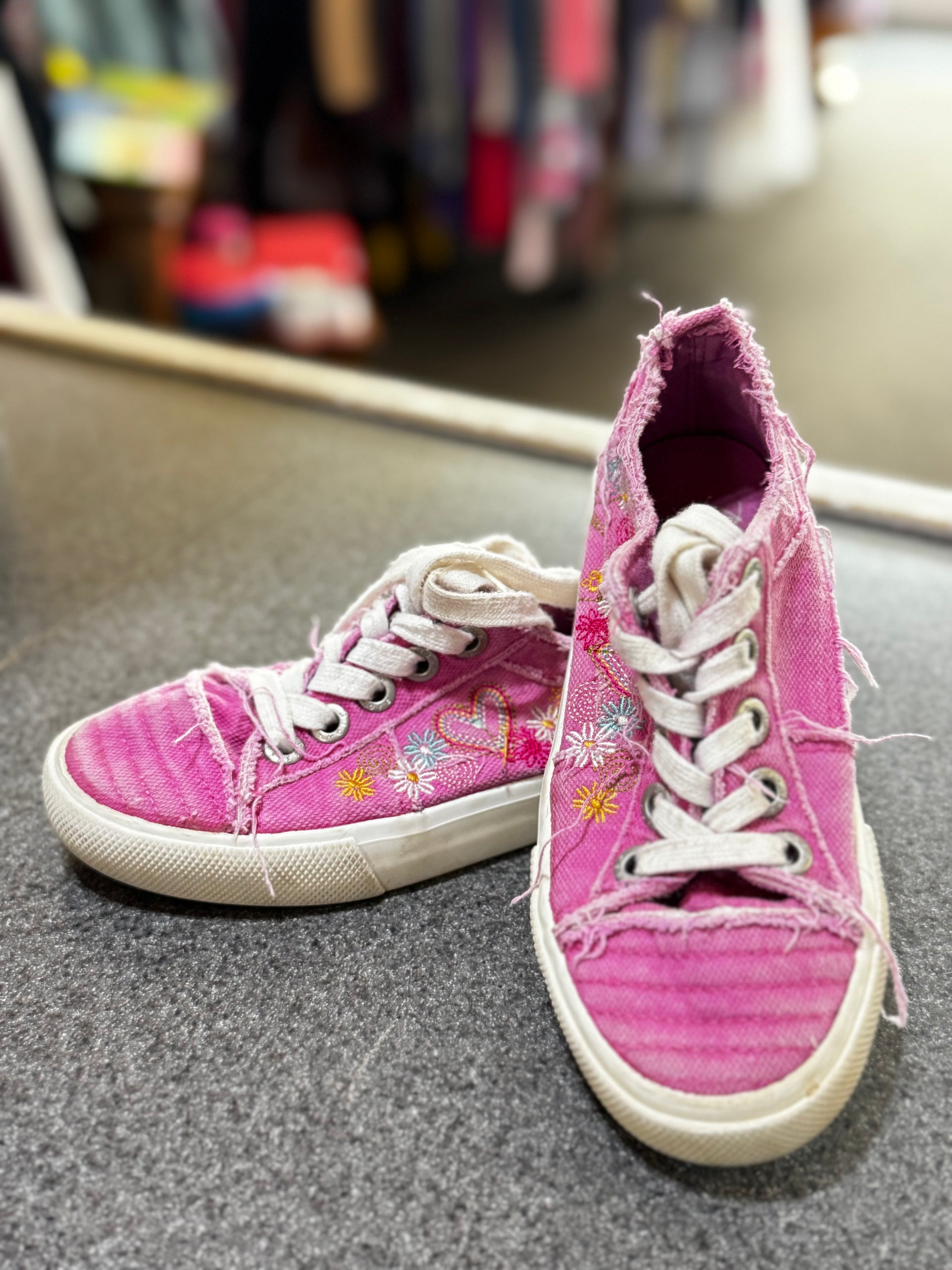Sz 1 Pink Blow Fish Shoes