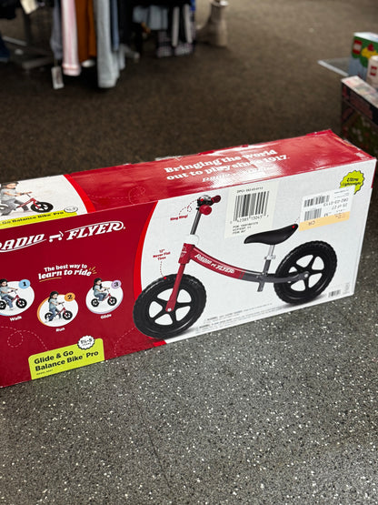 New~ pick up only Radio Flyer Bike