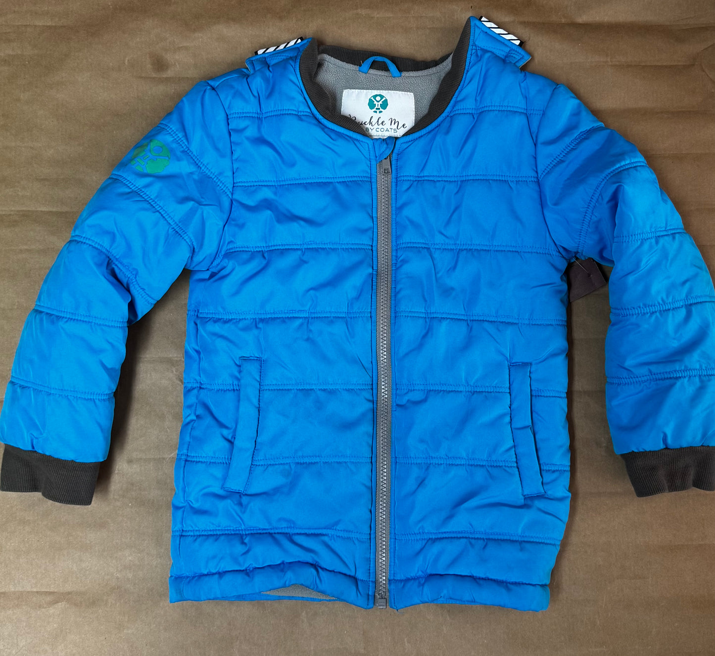Sz 6 Buckle Me Car seat Coat