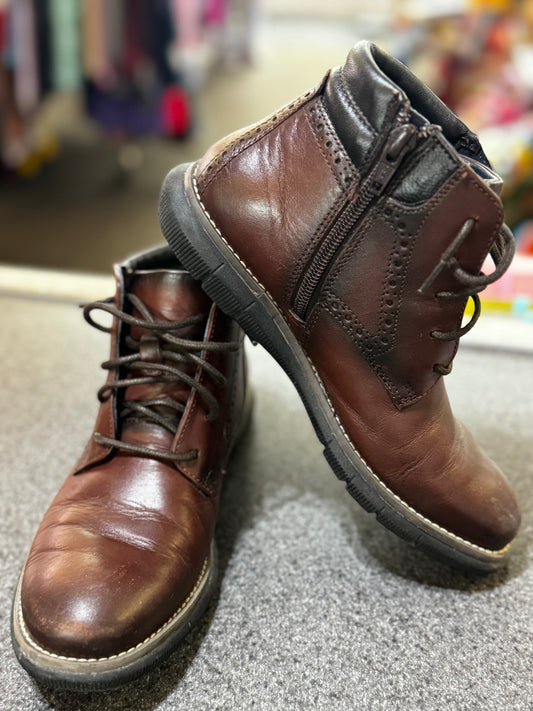 Boys Size 2 Johnson & Murphy Brown Shoes