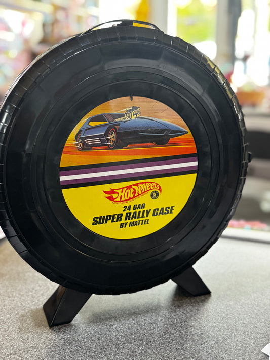 Hot Wheels 24-Car Super Rally Case retro look