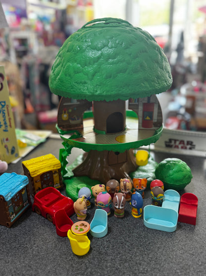 Pick up only ~ Timber Tots Tree House