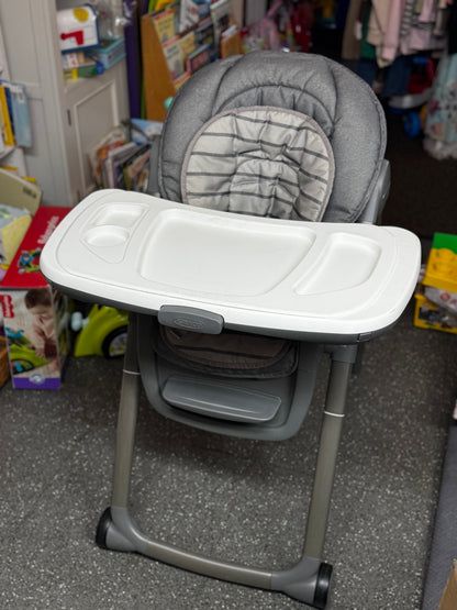 Pick up only~ Graco High Chair