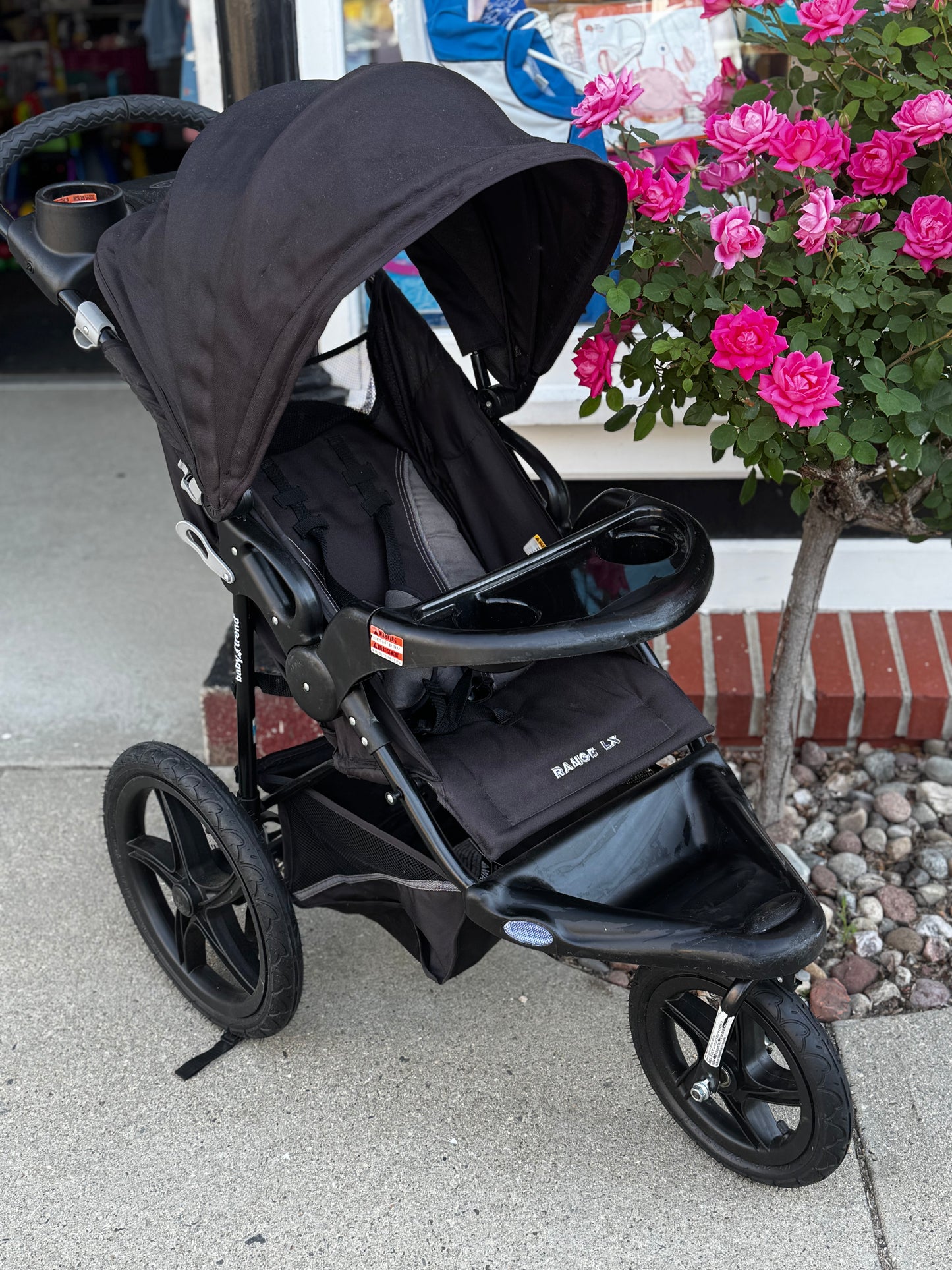 Pick up only~ Baby Trend Single Jogger Stroller