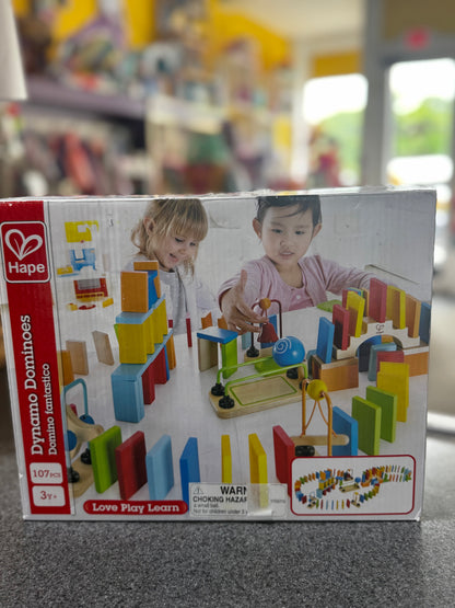 Hape Dynamo Dominoes set