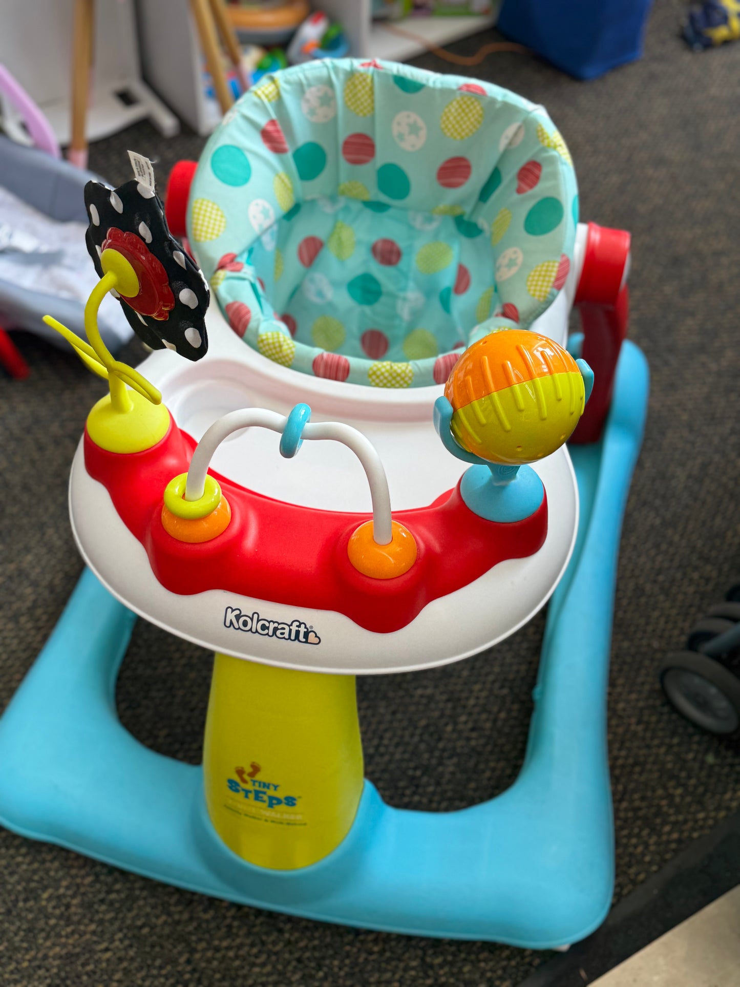 Pick up only~ Kolcraft Tiny Steps 2 in 1 Baby Walker