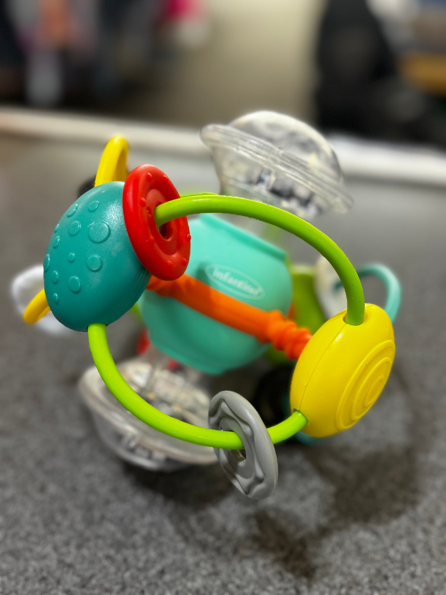 Infantino Baby magic Beads toy