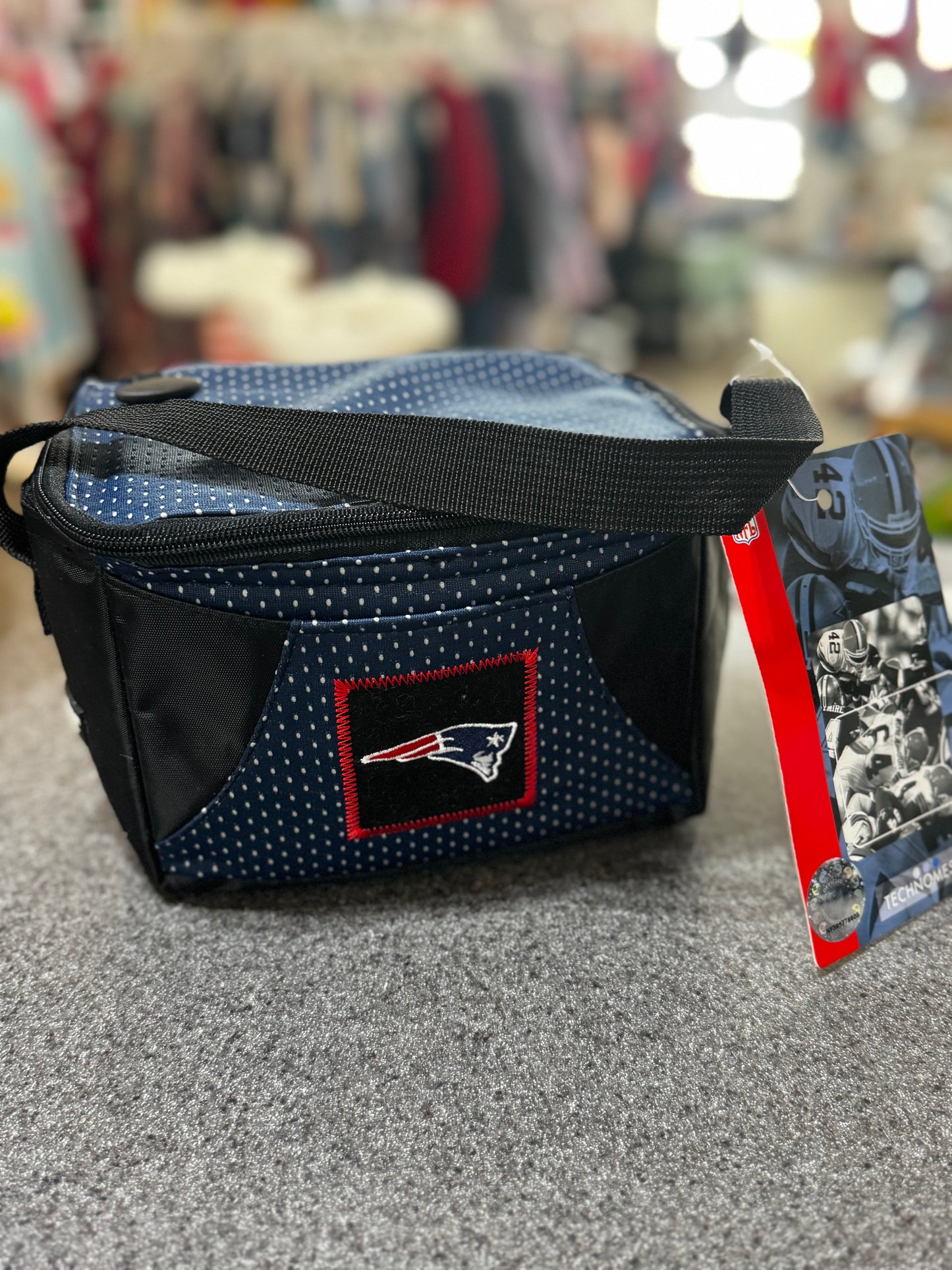 New~New England patriots Technomesh cooler bag
