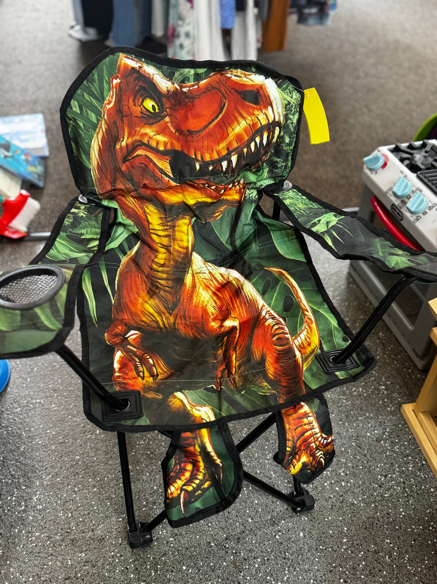 Pick up only~ Easy fold Dino Chair