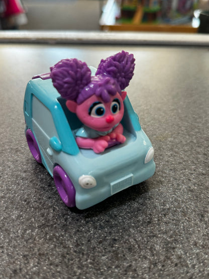 Sesame Street Twist & Pop Wheelies Abby Cadabby Vehicle
