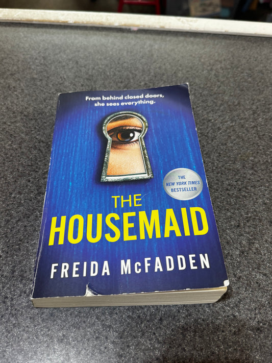 The HouseMaid Freida McFadden Book