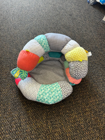 Infantino Prop-A-Pillar Tummy Time and Seated Support