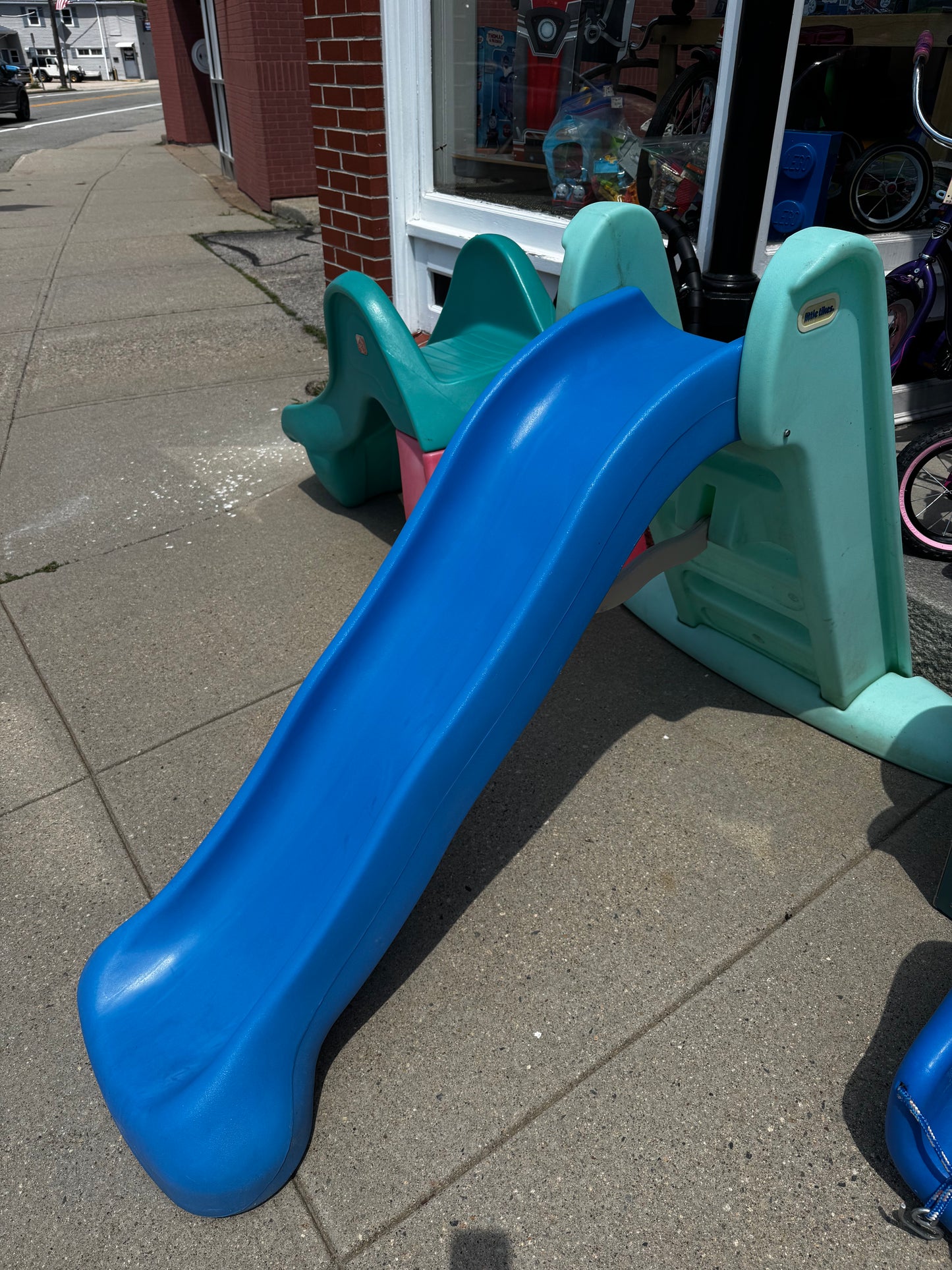 Pick up only ~ Little Tikes Easy Store Large Slide