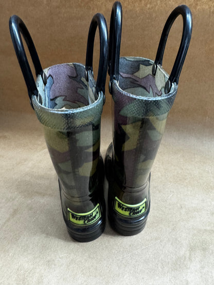 New Western Chief Toddler 5 Camouflage print