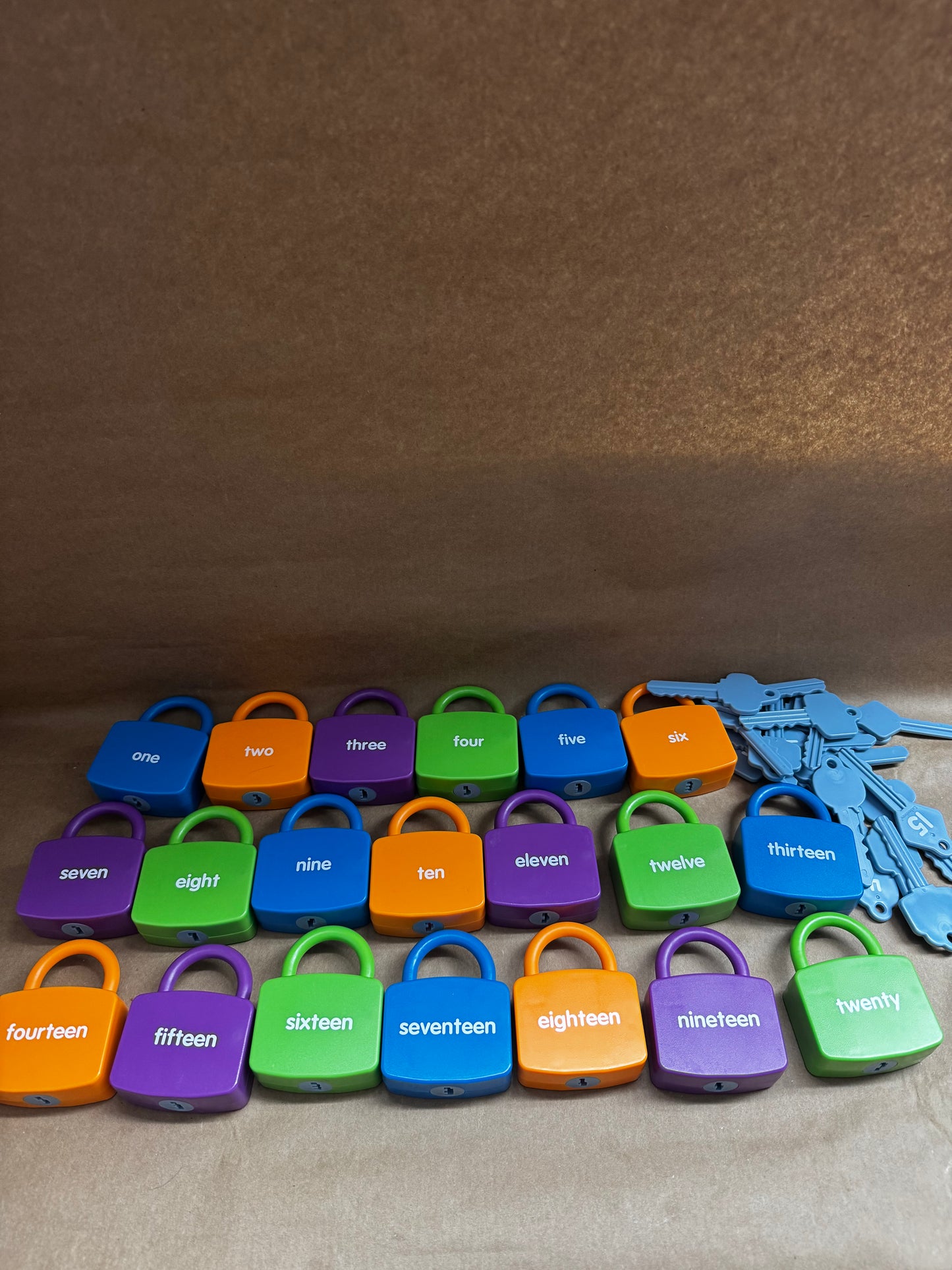 Lakeshore Lock it Learning counting/numbers