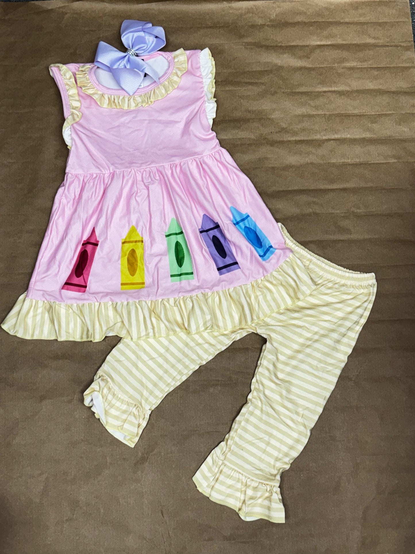 New Back To School Crayon Capri Set