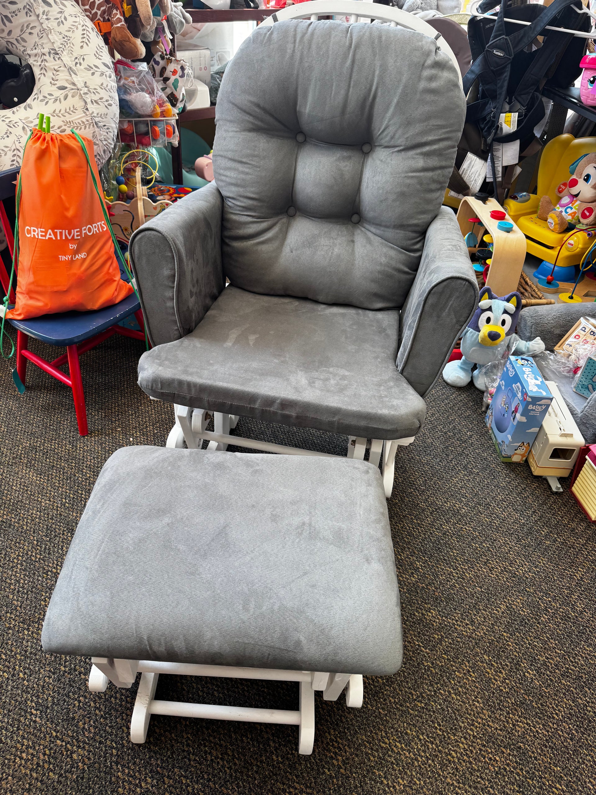 Pick up only~ Graco Nursery Glider with Ottoman