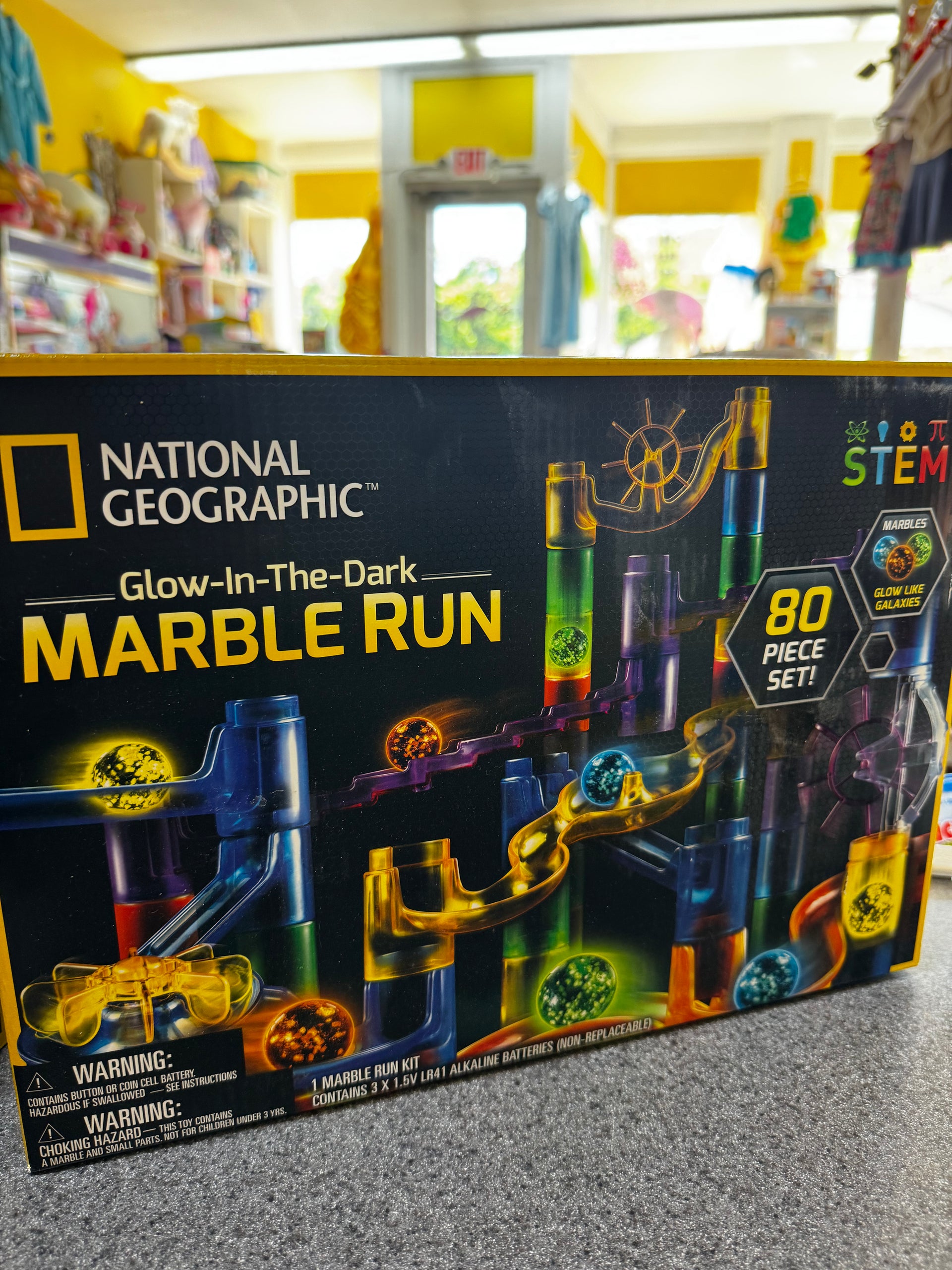 New~ National Geographic™ 80 Piece Glow-in-the-Dark Marble Run