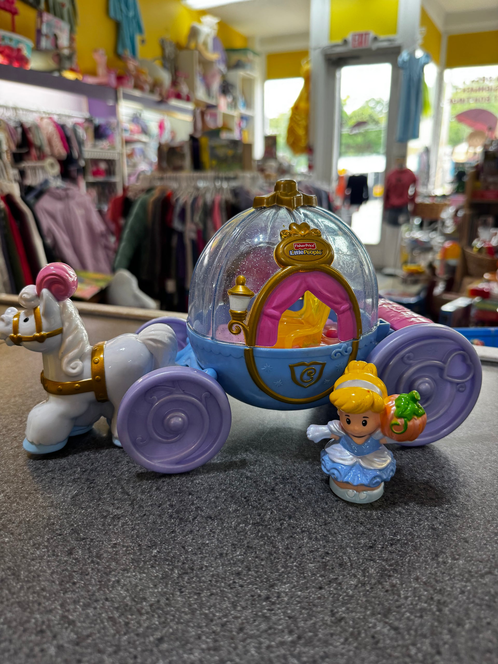 Fisher-Price Little People Disney Princess Cinderella's Coach playset