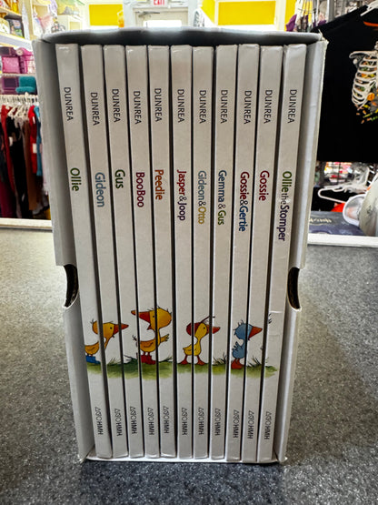 Gossie and Friends Storybook Library: 12 Book Box Set by Olivier Dunrea