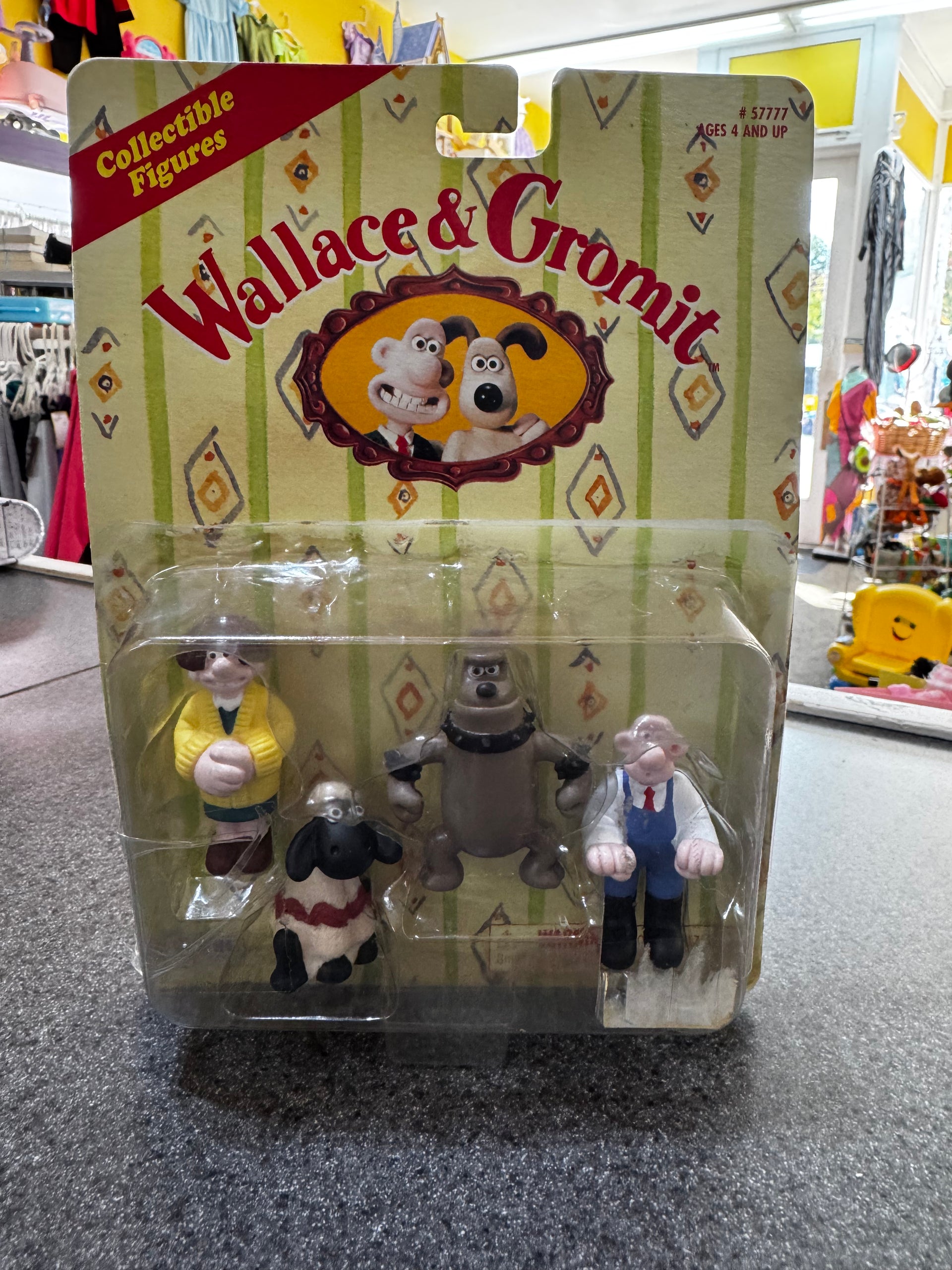 New~Vintage Wallace & Gromit: A Close Shave