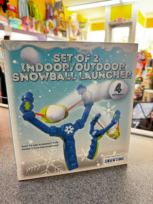 New~ Set of 2 Indoor/Outdoor Snowball Launchers