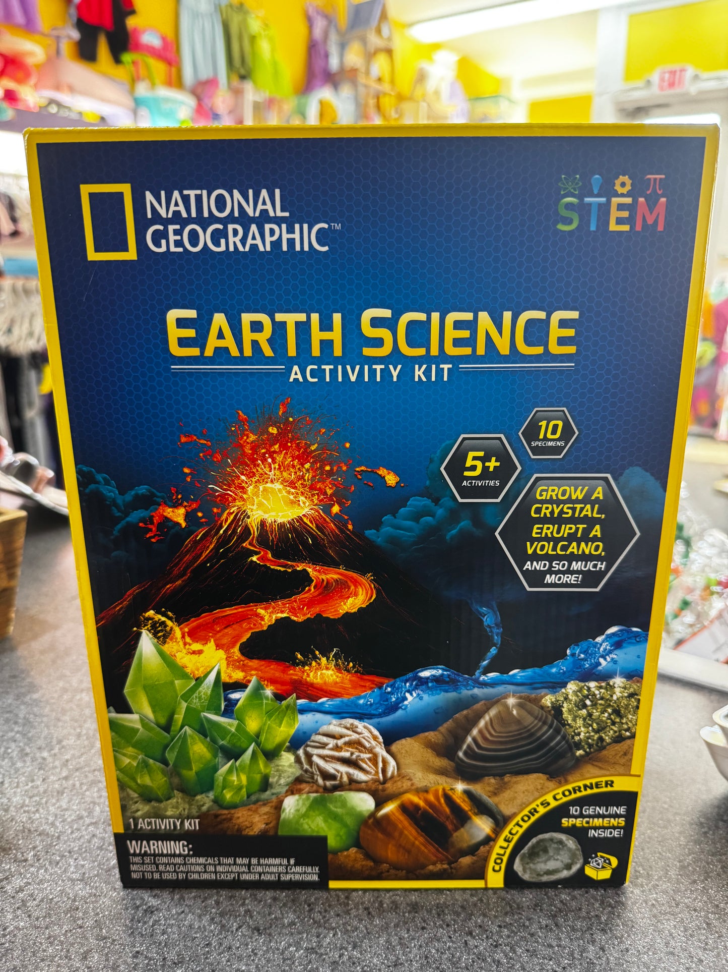 New~ National Geographic Earth Science Activity Kit