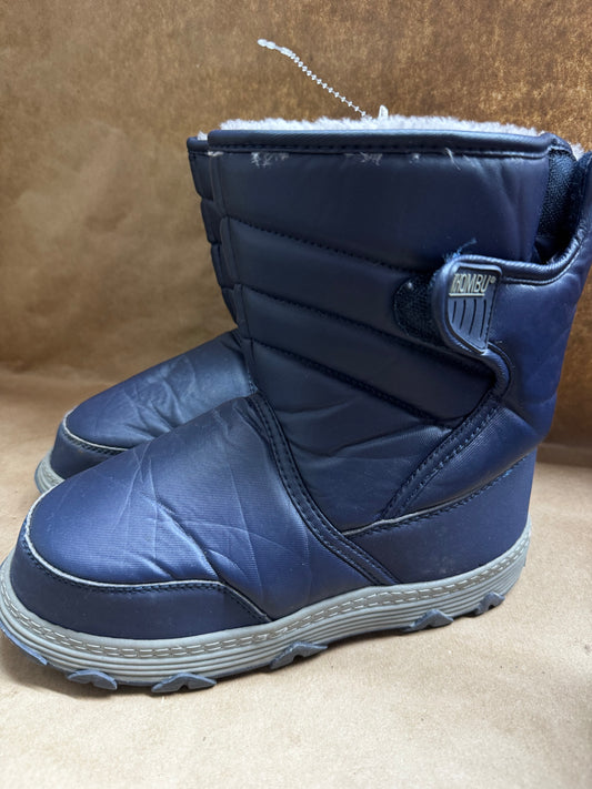 Youth Khombu Sz 5 Snow Boots