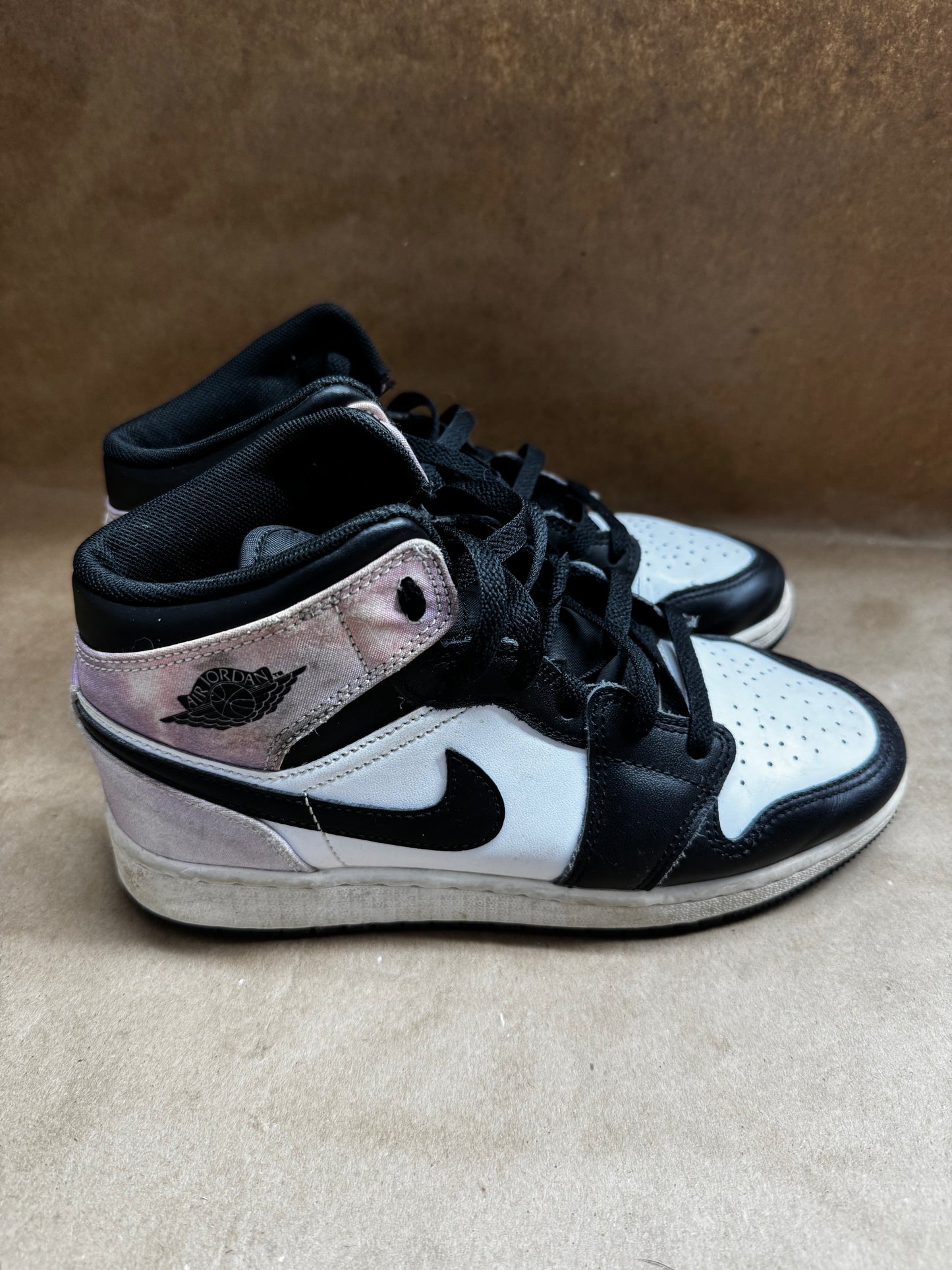 4.5 Youth Nike Air Jordan Mid SE multi color