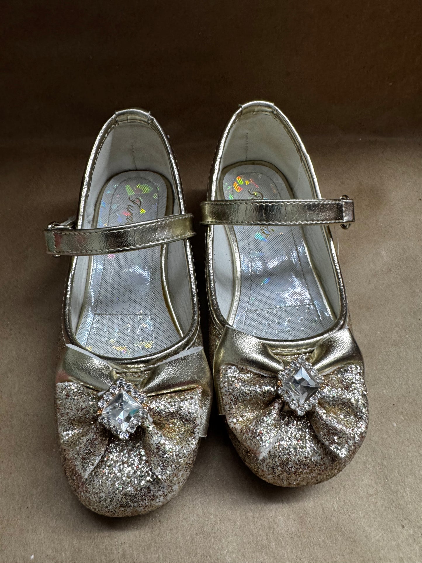 Size 10 Gold Dress Shoe