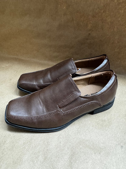 Size 13 Brown Dress Shoe